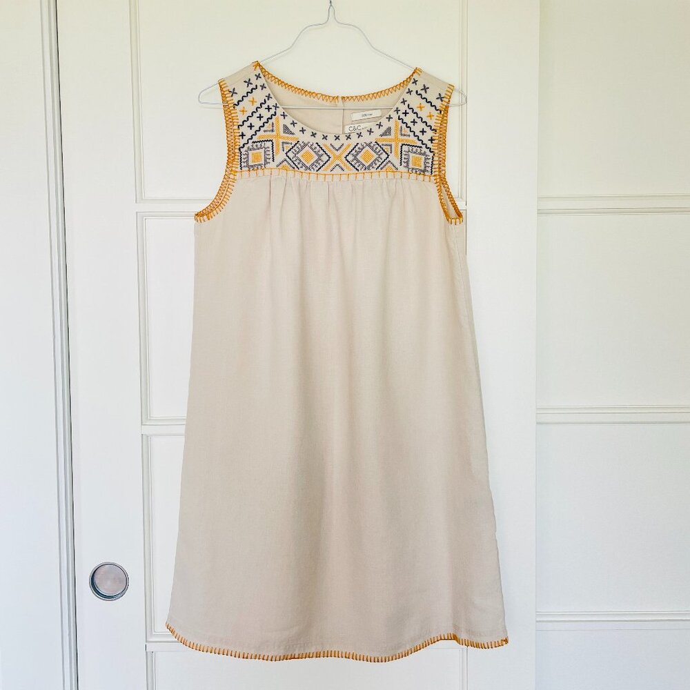 C&C California Embroidered Linen Dress – Size Small